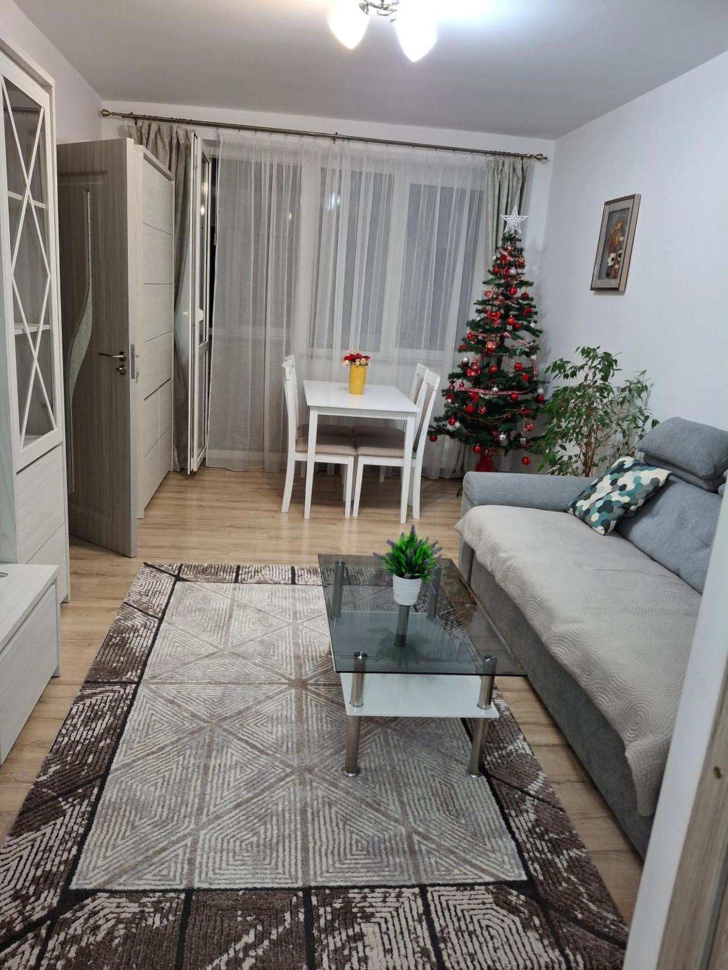 Apartament Ultra Central Marly Gura Humorului Eksteriør bilde