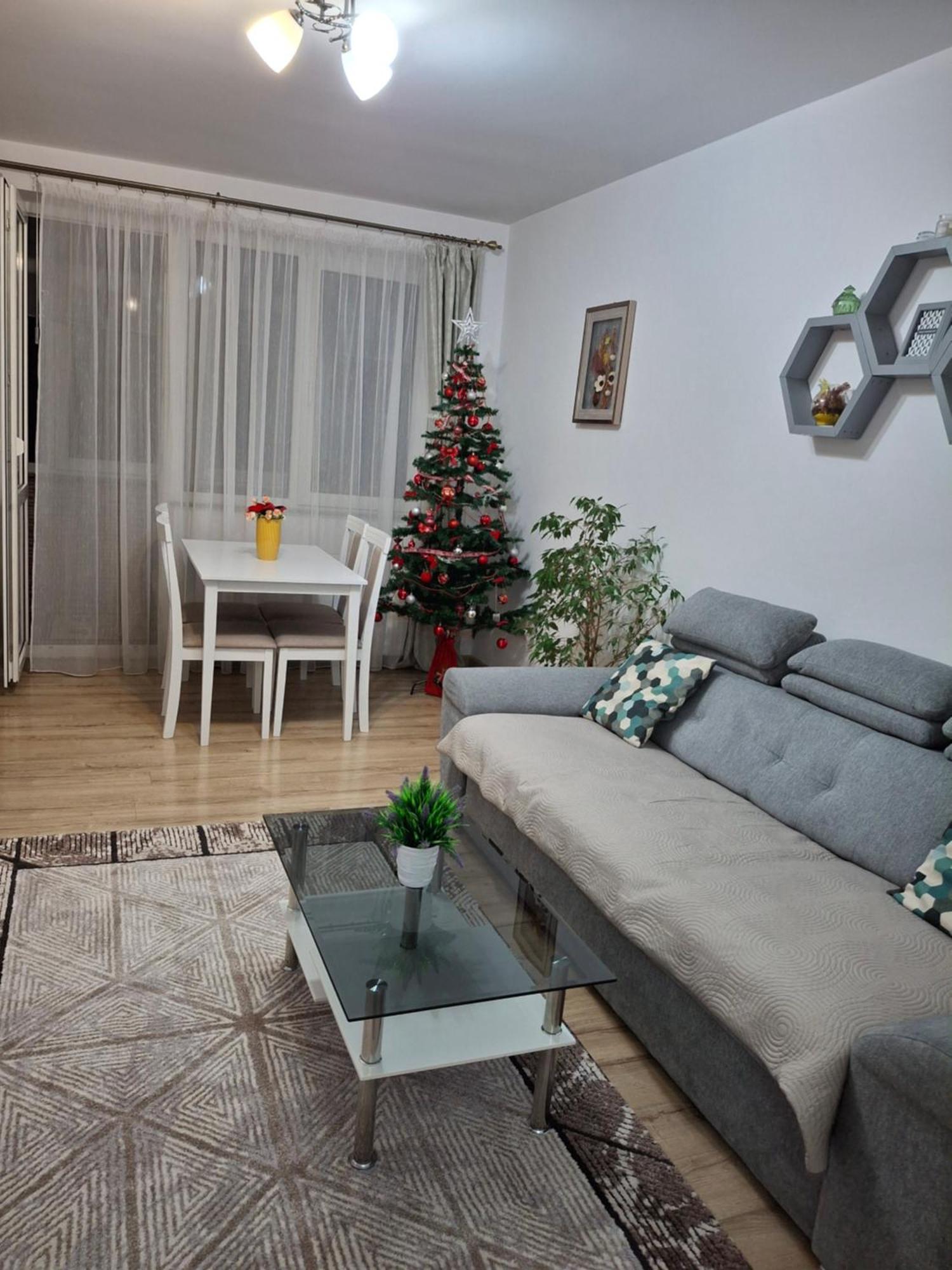 Apartament Ultra Central Marly Gura Humorului Eksteriør bilde